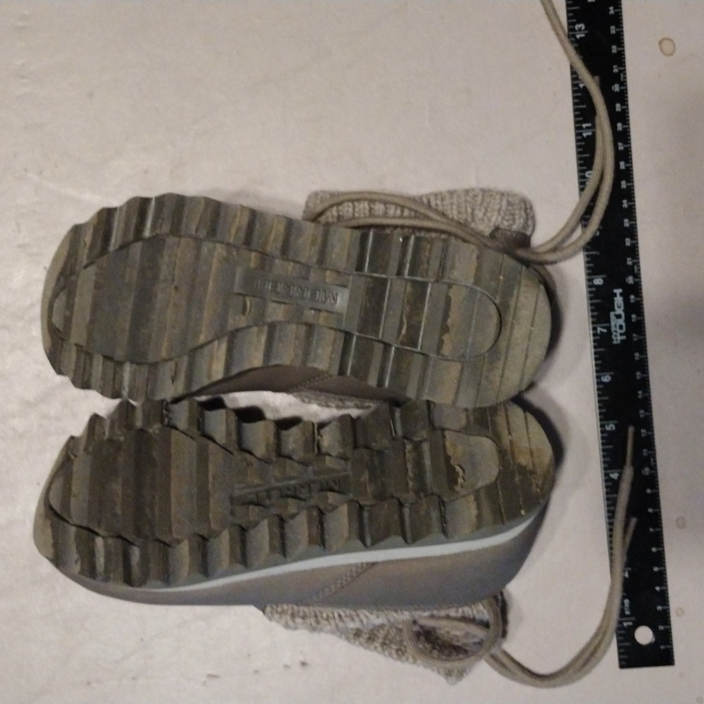 Merrell boots - Picture 3 of 6